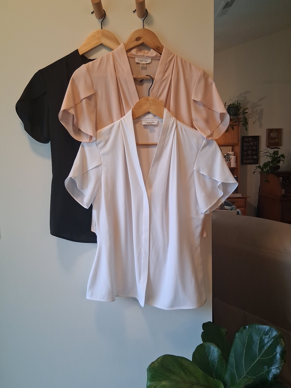 Calvin Klein Bundle V-Neck Flutter Sleeve Blouse Tops